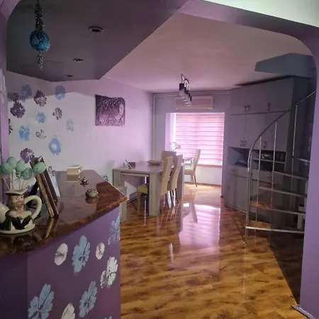 Penthouse Lux *